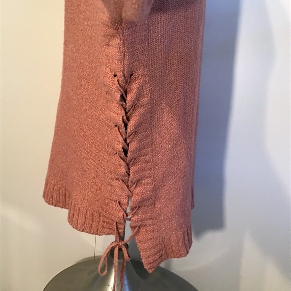 Lucky Brand Glitter Knit Scoop Neck Sweater With Lace Up Detail On Sides Size L - Picture 7 of 11